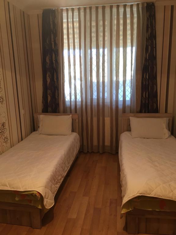 Guesthouse Gua Kutaisi Esterno foto